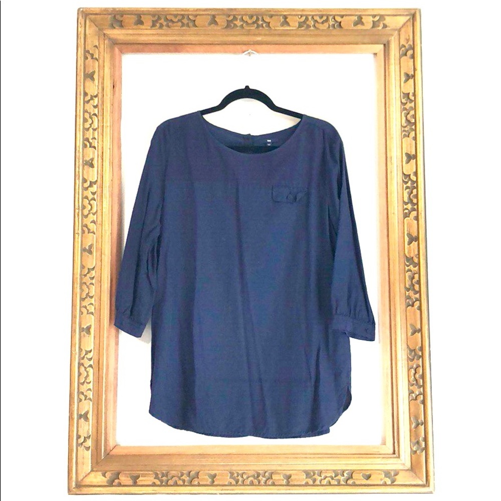 Navy GAP blouse